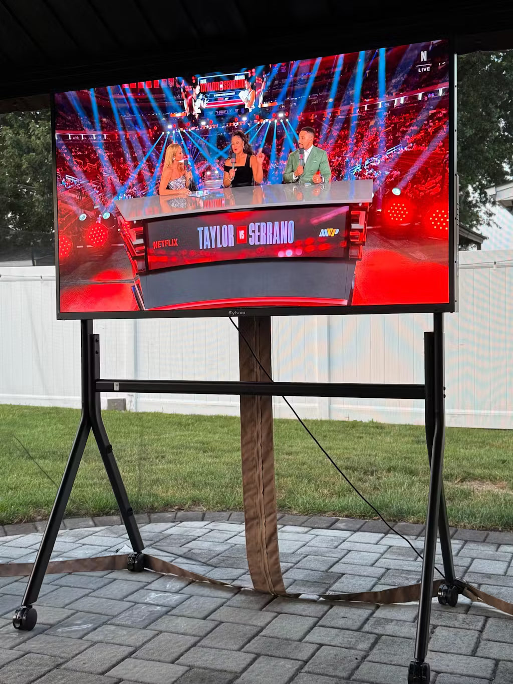 mueble tv para exterior 